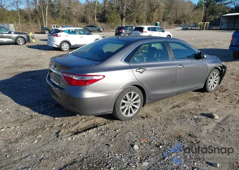 2015 Toyota Camry Hybrid Xle from USA, damaged, VIN 4T1BD1FK1FU174961